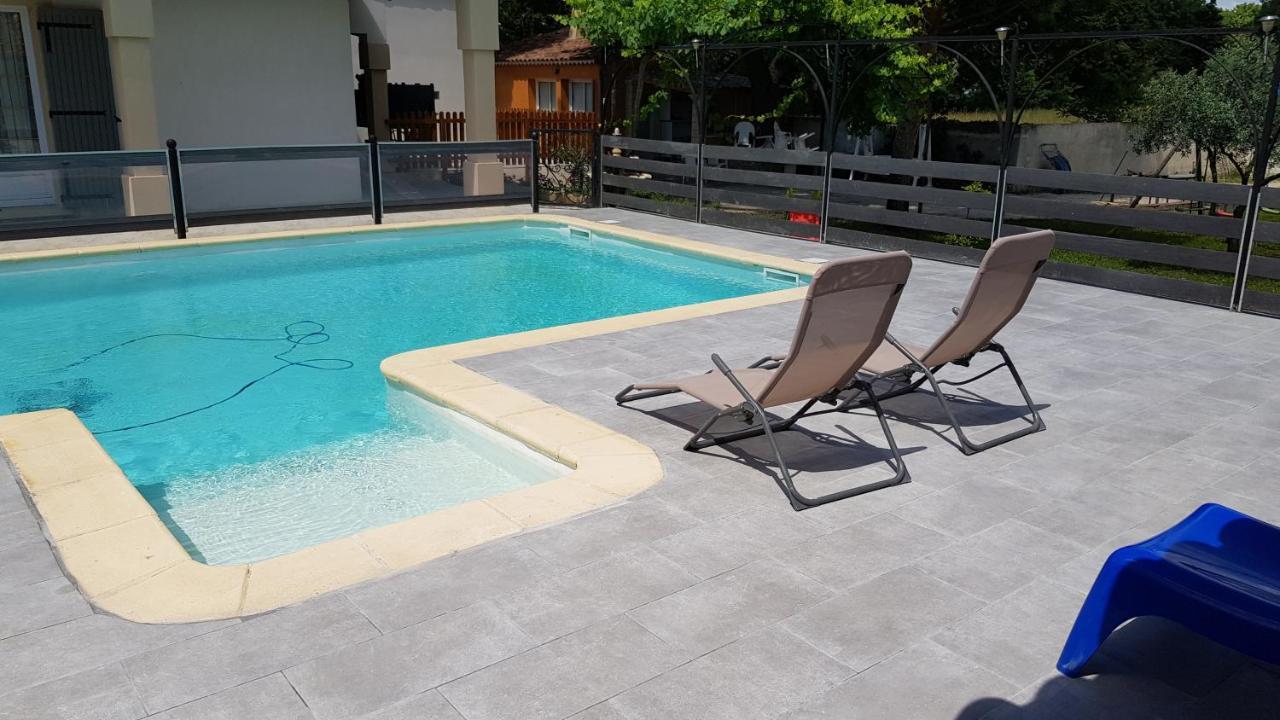 Charmante Maison Climatisee Vedene - Avignon Avec Piscine Dış mekan fotoğraf